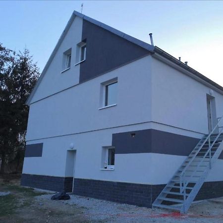 Apartment Oskar Hostka  Zewnętrze zdjęcie